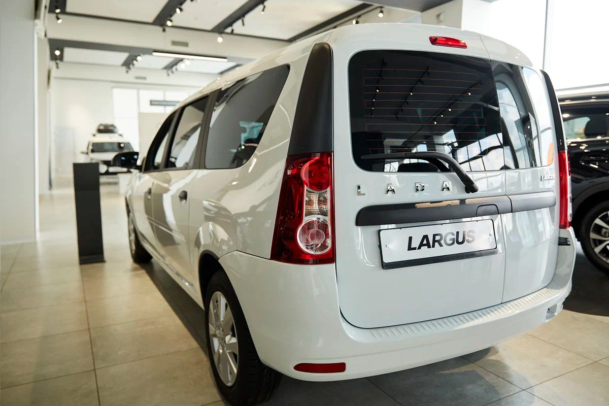 Lada Largus в Волгоград - еще фото